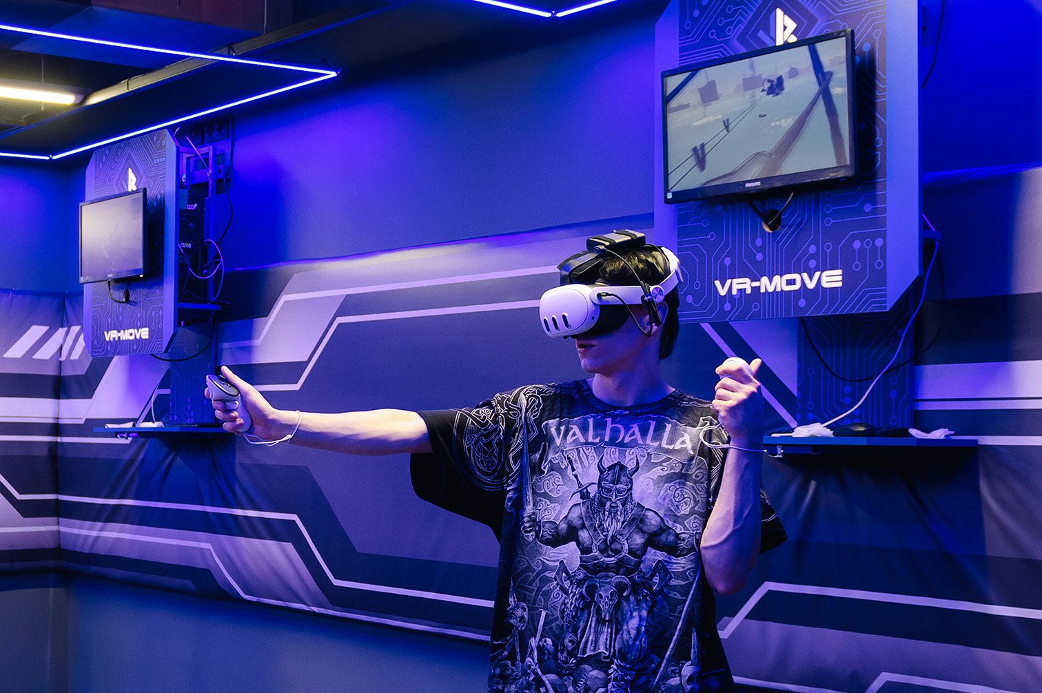 AbyssGate VR Experience